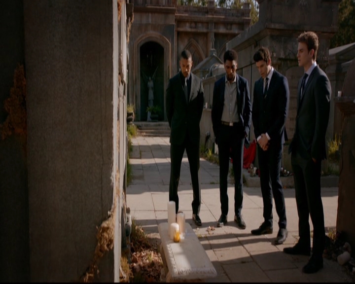 VampireDiariesWorld-dot-nl_TheOriginals_3x21GiveEmHellKid0125.jpg VampireDiariesWorld-dot-nl_TheOriginals_3x21GiveEmHellKid0125.jpg