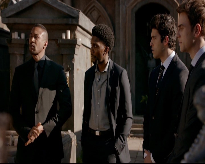 VampireDiariesWorld-dot-nl_TheOriginals_3x21GiveEmHellKid0149.jpg VampireDiariesWorld-dot-nl_TheOriginals_3x21GiveEmHellKid0149.jpg
