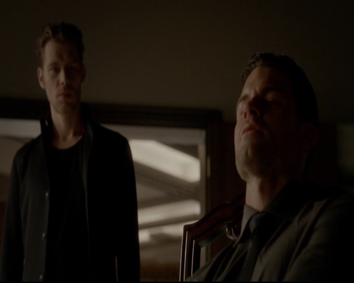 VampireDiariesWorld-dot-nl_TheOriginals_3x22TheBloodyCrown0897.jpg VampireDiariesWorld-dot-nl_TheOriginals_3x22TheBloodyCrown0897.jpg