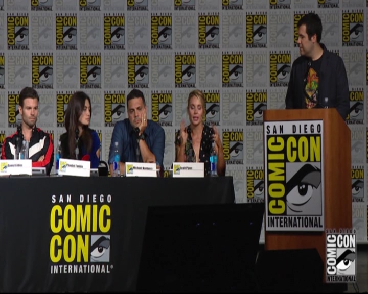 VampireDiariesWorld-dot-nl_TheOriginals_Season3-2015ComicConPanel1296.jpg VampireDiariesWorld-dot-nl_TheOriginals_Season3-2015ComicConPanel1296.jpg