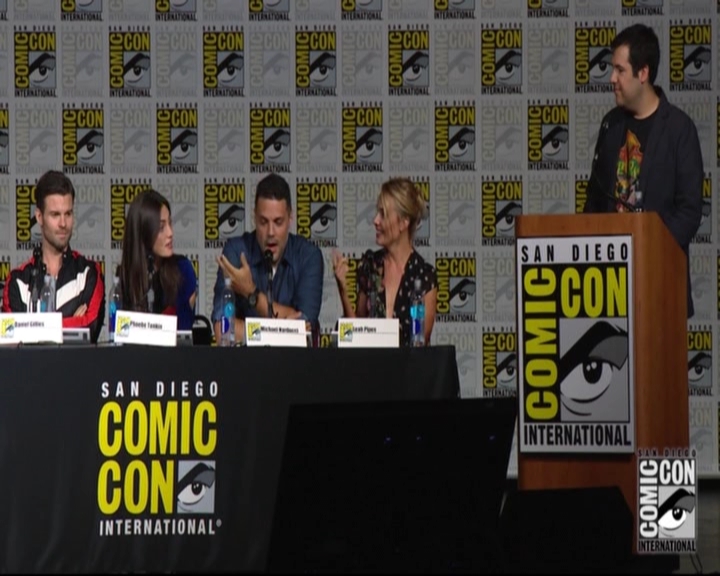 VampireDiariesWorld-dot-nl_TheOriginals_Season3-2015ComicConPanel1308.jpg VampireDiariesWorld-dot-nl_TheOriginals_Season3-2015ComicConPanel1308.jpg