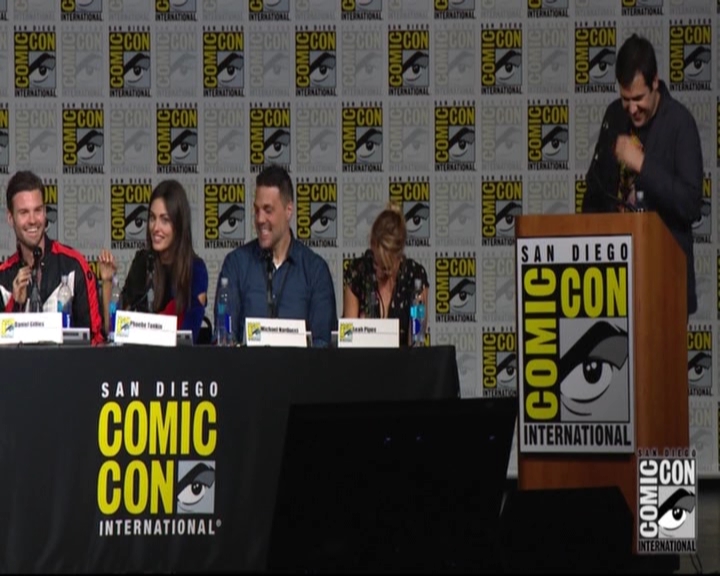 VampireDiariesWorld-dot-nl_TheOriginals_Season3-2015ComicConPanel1477.jpg