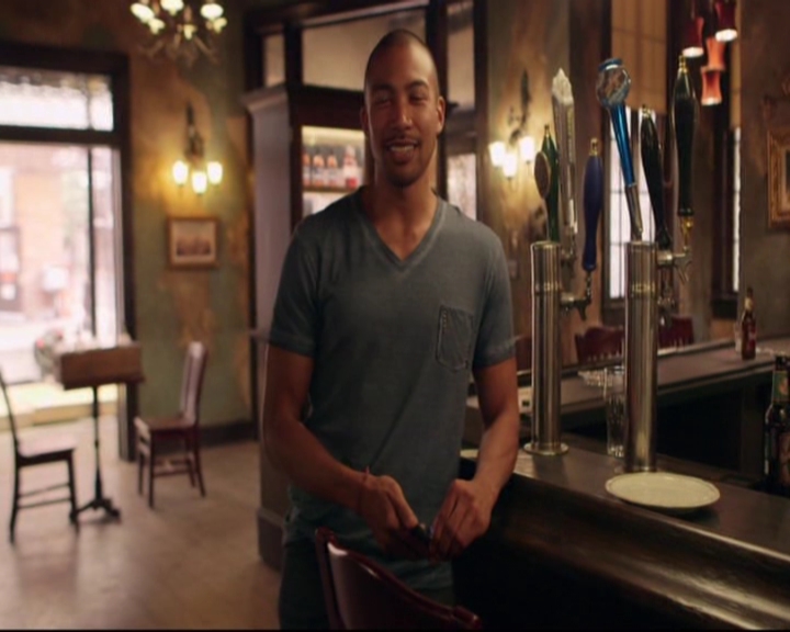 VampireDiariesWorld-dot-nl_TheOriginals_Season3CharlesMichaelDavisinTheBigEasy0402.jpg