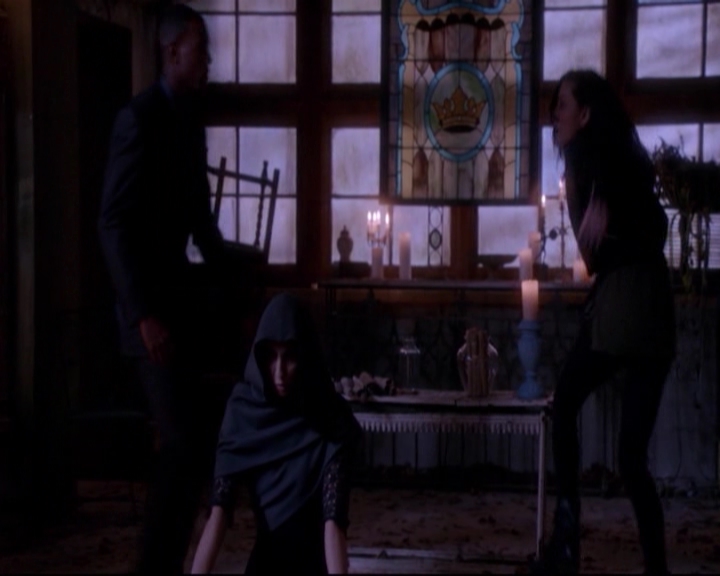 VampireDiariesWorld-dot-nl_TheOriginals_Season3GAGReel0107.jpg