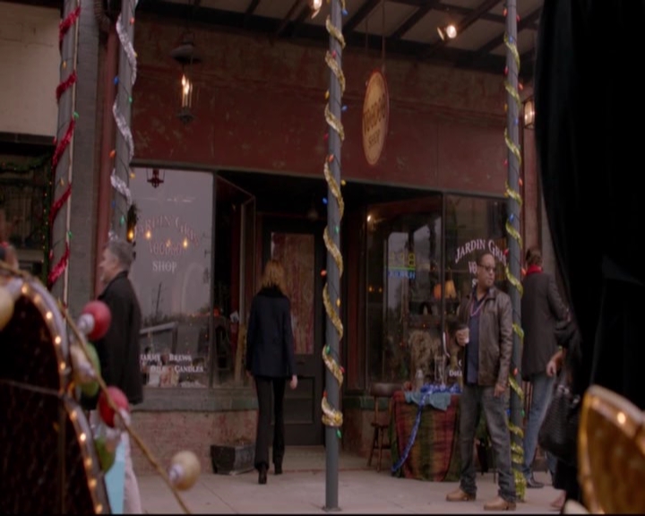 VampireDiariesWorld-dot-nl_TheOriginals_3x09Savior-deletedscenes0016.jpg VampireDiariesWorld-dot-nl_TheOriginals_3x09Savior-deletedscenes0016.jpg