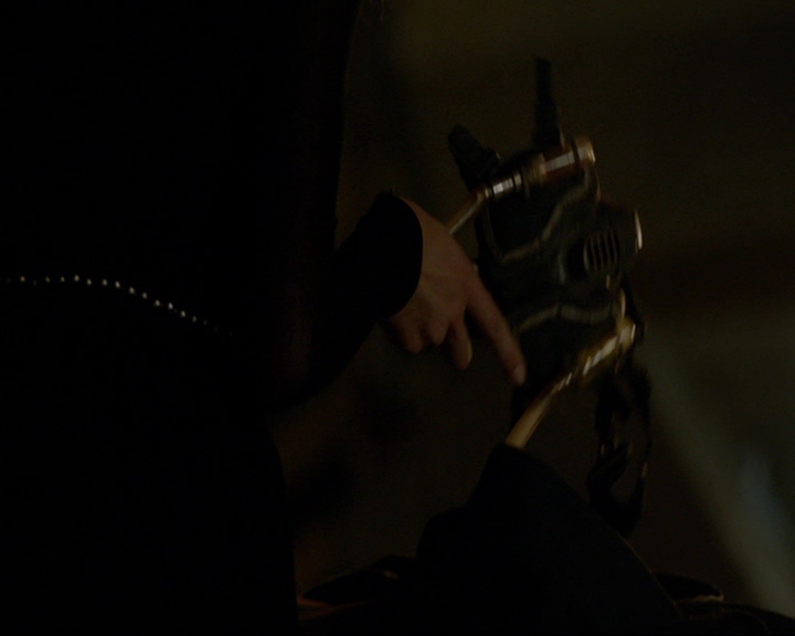 VampireDiaries-dot-nl_TheOriginals4x01GatherUpTheKillers1316.jpg VampireDiaries-dot-nl_TheOriginals4x01GatherUpTheKillers1316.jpg