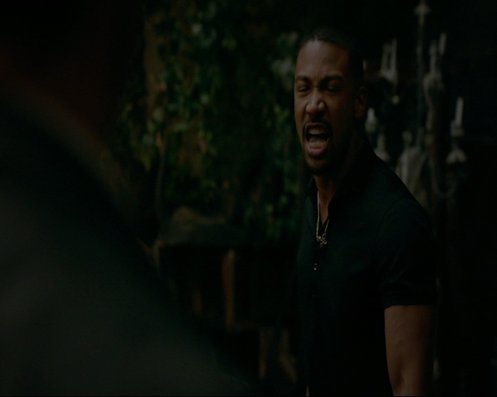 VampireDiaries-dot-nl_TheOriginals4x02NoQuarter1749.jpg