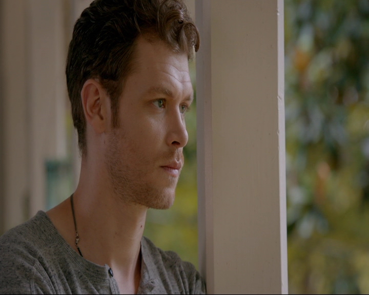 VampireDiaries-dot-nl_TheOriginals4x03HaunterOfRuins0000.jpg VampireDiaries-dot-nl_TheOriginals4x03HaunterOfRuins0000.jpg