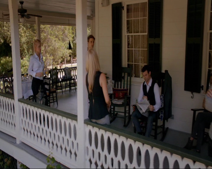 VampireDiaries-dot-nl_TheOriginals4x03HaunterOfRuins0003.jpg VampireDiaries-dot-nl_TheOriginals4x03HaunterOfRuins0003.jpg