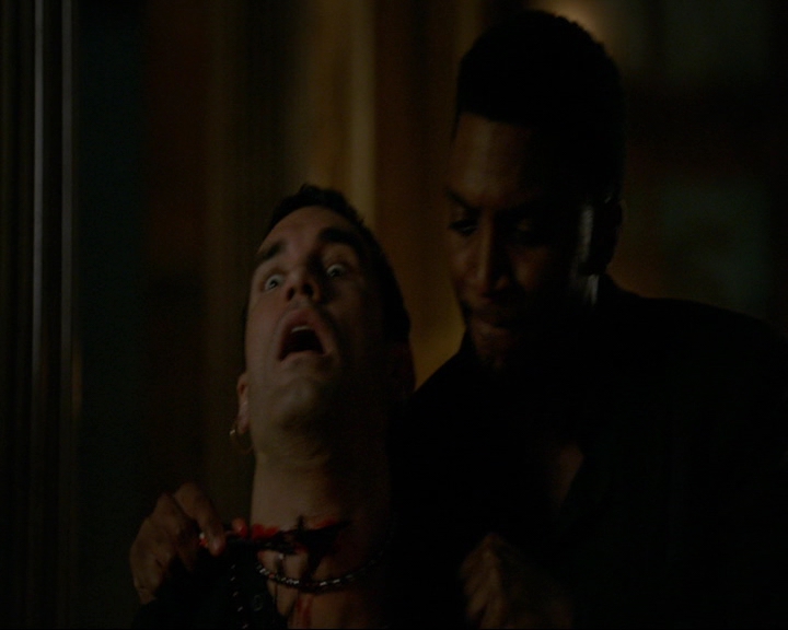 VampireDiaries-dot-nl_TheOriginals4x03HaunterOfRuins1856.jpg VampireDiaries-dot-nl_TheOriginals4x03HaunterOfRuins1856.jpg