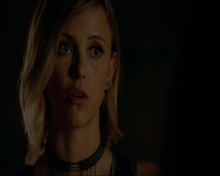 VampireDiaries-dot-nl_TheOriginals4x03HaunterOfRuins2211.jpg VampireDiaries-dot-nl_TheOriginals4x03HaunterOfRuins2211.jpg