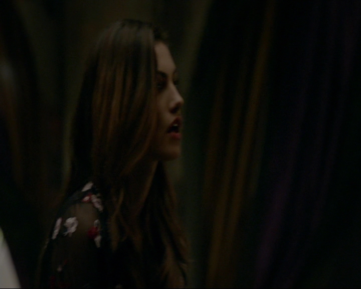 VampireDiaries-dot-nl_TheOriginals4x06BagOfCobras0147.jpg VampireDiaries-dot-nl_TheOriginals4x06BagOfCobras0147.jpg