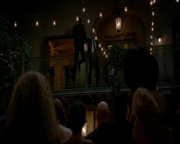 VampireDiaries-dot-nl_TheOriginals4x06BagOfCobras1906.jpg