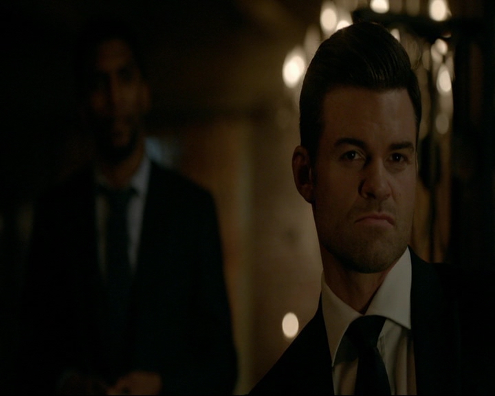 VampireDiaries-dot-nl_TheOriginals4x06BagOfCobras2067.jpg