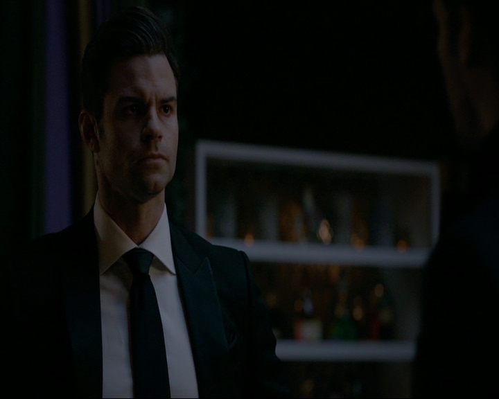 VampireDiaries-dot-nl_TheOriginals4x06BagOfCobras2248.jpg