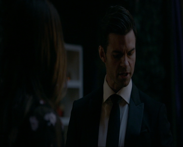 VampireDiaries-dot-nl_TheOriginals4x06BagOfCobras2291.jpg
