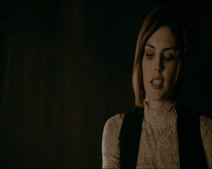 VampireDiaries-dot-nl_TheOriginals4x09QueenDeath0069.jpg