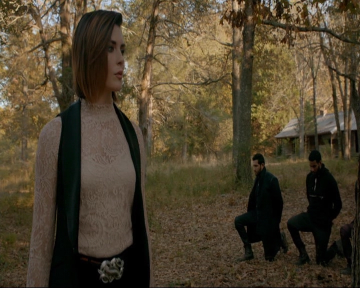 VampireDiaries-dot-nl_TheOriginals4x09QueenDeath0107.jpg VampireDiaries-dot-nl_TheOriginals4x09QueenDeath0107.jpg