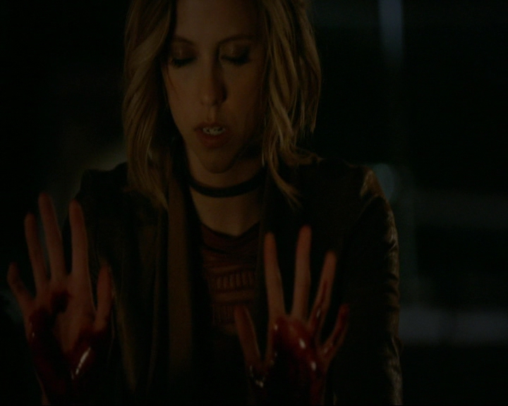 VampireDiaries-dot-nl_TheOriginals4x09QueenDeath1730.jpg