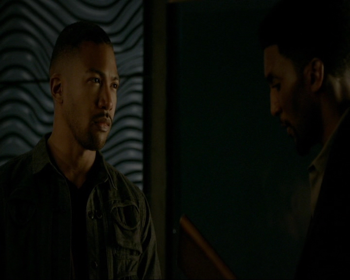 VampireDiaries-dot-nl_TheOriginals4x09QueenDeath2296.jpg
