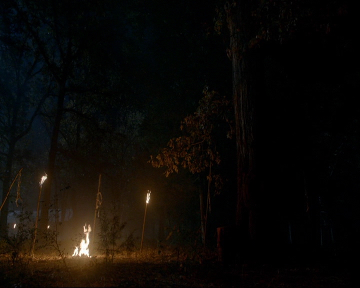 VampireDiaries-dot-nl_TheOriginals4x09QueenDeath2305.jpg