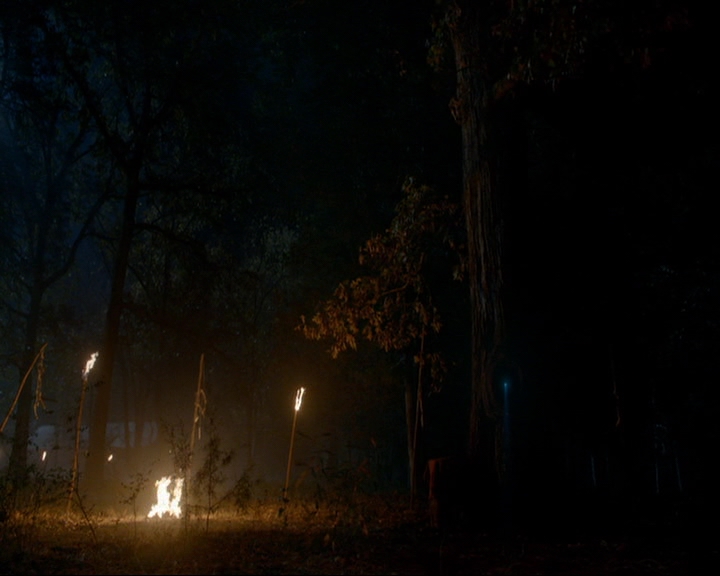 VampireDiaries-dot-nl_TheOriginals4x09QueenDeath2307.jpg