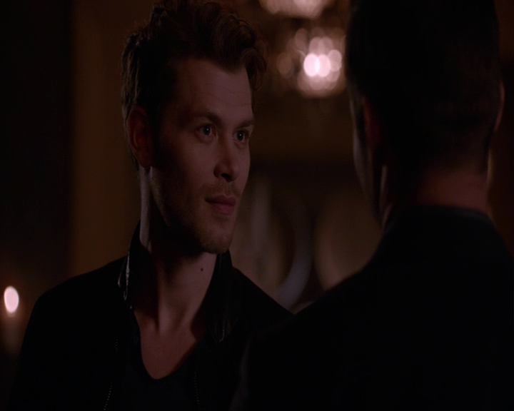 VampireDiaries-dot-nl_TheOriginals-S4-GagReel0053.jpg VampireDiaries-dot-nl_TheOriginals-S4-GagReel0053.jpg