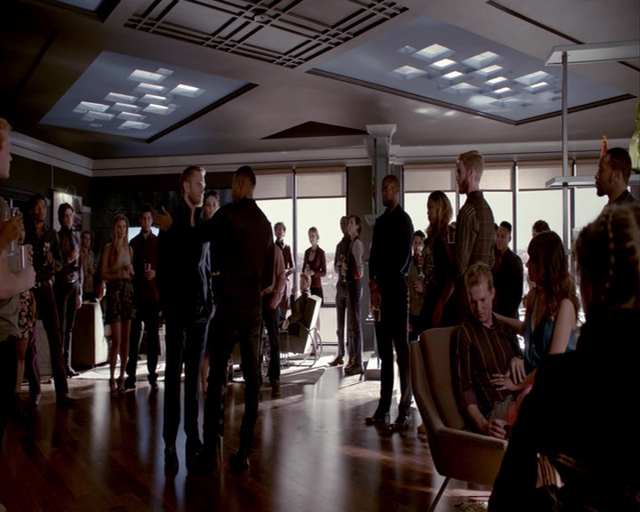 VampireDiaries-dot-nl_TheOriginals-S4-GagReel0081.jpg VampireDiaries-dot-nl_TheOriginals-S4-GagReel0081.jpg