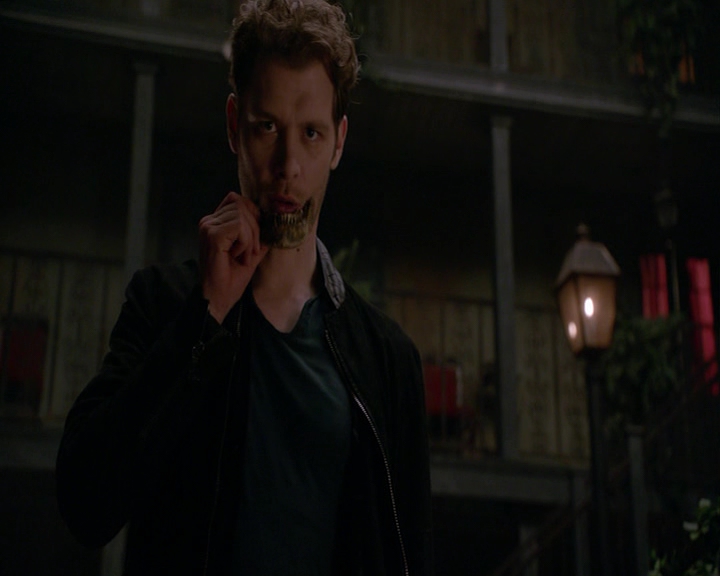 VampireDiaries-dot-nl_TheOriginals-S4-GagReel0096.jpg VampireDiaries-dot-nl_TheOriginals-S4-GagReel0096.jpg
