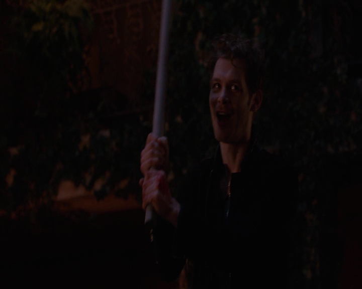 VampireDiaries-dot-nl_TheOriginals-S4-GagReel0255.jpg VampireDiaries-dot-nl_TheOriginals-S4-GagReel0255.jpg
