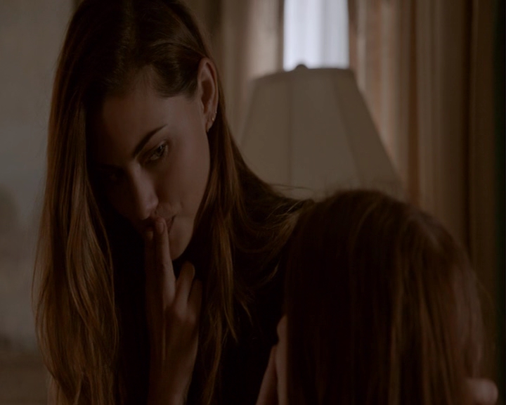 VampireDiaries-dot-nl_TheOriginals4x03HaunterOfRuins-deletedscene0023.jpg VampireDiaries-dot-nl_TheOriginals4x03HaunterOfRuins-deletedscene0023.jpg