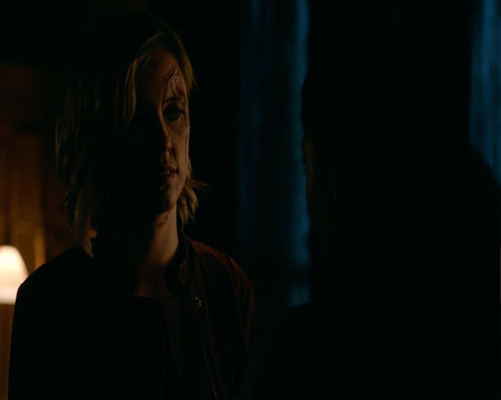 VampireDiaries-dot-nl_TheOriginals4x11ASpiritThatWontBeBroken-deletedscene0011.jpg VampireDiaries-dot-nl_TheOriginals4x11ASpiritThatWontBeBroken-deletedscene0011.jpg
