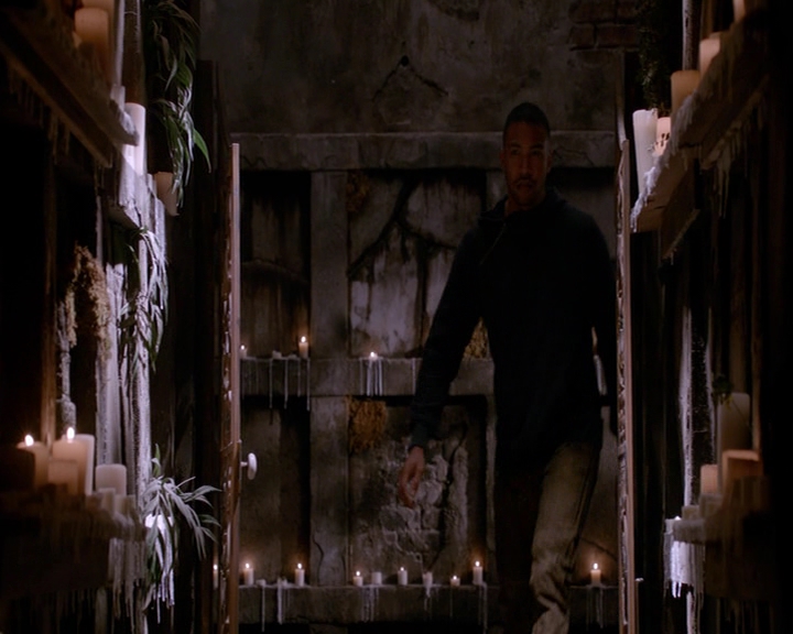 VampireDiaries-dot-nl_TheOriginals4x12VoodooChild-deletedscene0003.jpg VampireDiaries-dot-nl_TheOriginals4x12VoodooChild-deletedscene0003.jpg