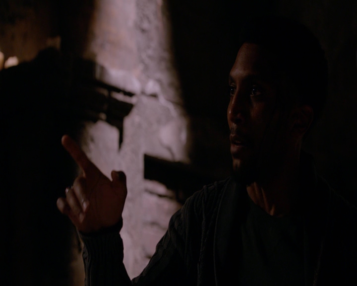 VampireDiaries-dot-nl_TheOriginals4x12VoodooChild-deletedscene0064.jpg VampireDiaries-dot-nl_TheOriginals4x12VoodooChild-deletedscene0064.jpg
