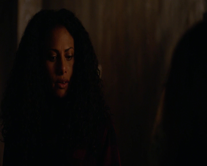 VampireDiaries-dot-nl_TheOriginals4x12VoodooChild-deletedscene0100.jpg VampireDiaries-dot-nl_TheOriginals4x12VoodooChild-deletedscene0100.jpg