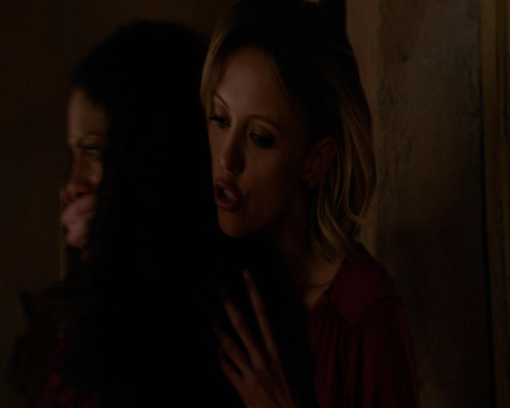 VampireDiaries-dot-nl_TheOriginals4x12VoodooChild-deletedscene0186.jpg VampireDiaries-dot-nl_TheOriginals4x12VoodooChild-deletedscene0186.jpg