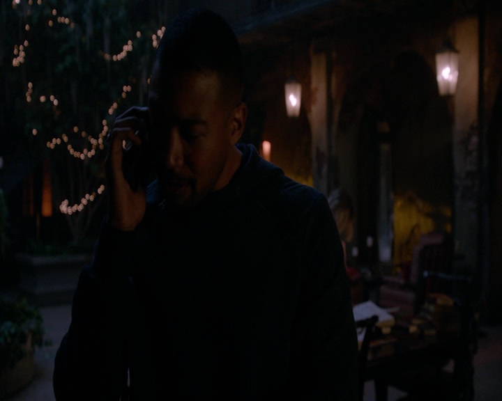 VampireDiaries-dot-nl_TheOriginals4x12VoodooChild-deletedscene0209.jpg