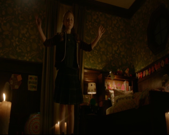 vampirediariesworld-dot-nl_TheOriginals5x02WrongTurnOnBourbon02393.jpg