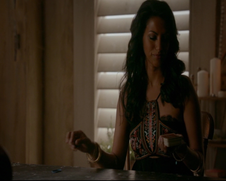 vampirediariesworld-dot-nl_TheOriginals5x02WrongTurnOnBourbon03606.jpg