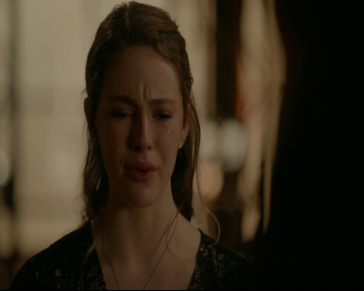 vampirediariesworld-dot-nl_TheOriginals5x02WrongTurnOnBourbon04082.jpg vampirediariesworld-dot-nl_TheOriginals5x02WrongTurnOnBourbon04082.jpg
