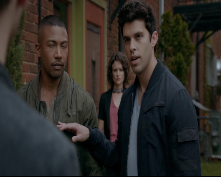 vampirediariesworld-dot-nl_TheOriginals5x04BetweenTheDevilAndTheDeepBlueSea00149.jpg vampirediariesworld-dot-nl_TheOriginals5x04BetweenTheDevilAndTheDeepBlueSea00149.jpg