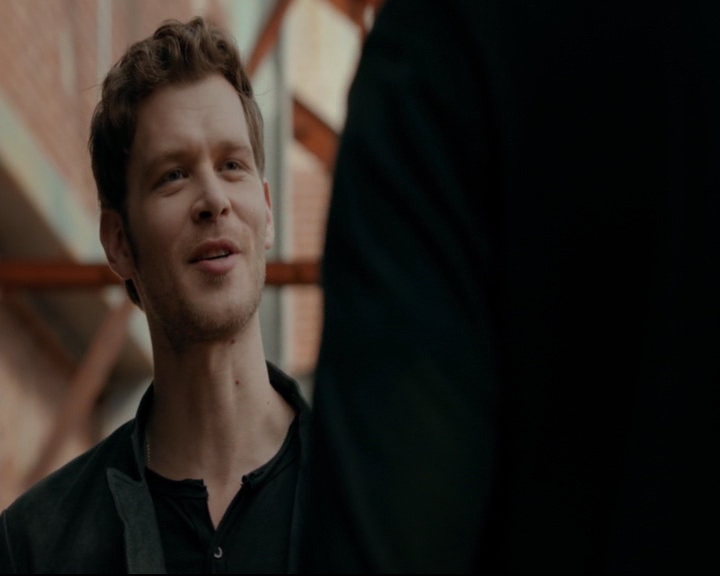 vampirediariesworld-dot-nl_TheOriginals5x04BetweenTheDevilAndTheDeepBlueSea00167.jpg vampirediariesworld-dot-nl_TheOriginals5x04BetweenTheDevilAndTheDeepBlueSea00167.jpg