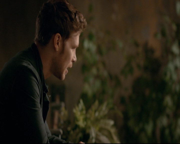 vampirediariesworld-dot-nl_TheOriginals5x04BetweenTheDevilAndTheDeepBlueSea00181.jpg