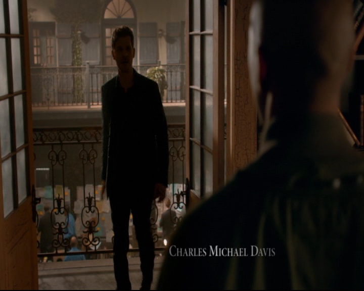 vampirediariesworld-dot-nl_TheOriginals5x04BetweenTheDevilAndTheDeepBlueSea00186.jpg
