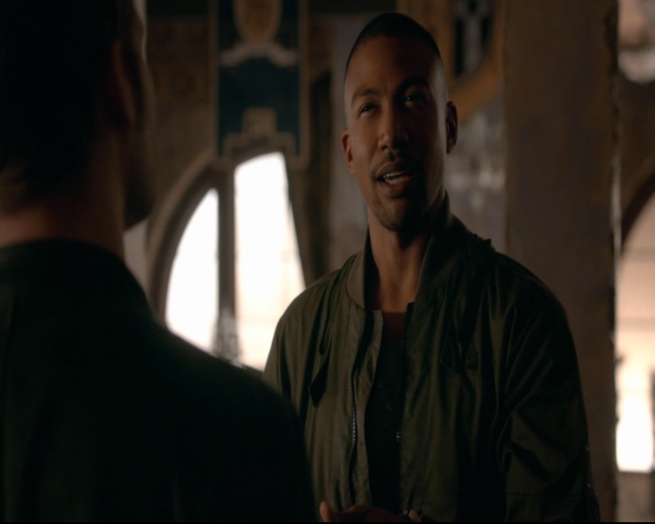 vampirediariesworld-dot-nl_TheOriginals5x04BetweenTheDevilAndTheDeepBlueSea00191.jpg vampirediariesworld-dot-nl_TheOriginals5x04BetweenTheDevilAndTheDeepBlueSea00191.jpg