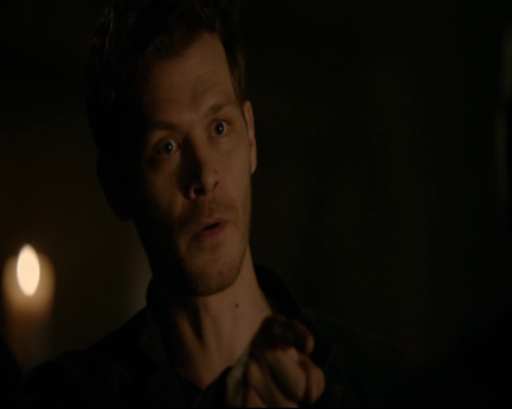 vampirediariesworld-dot-nl_TheOriginals5x04BetweenTheDevilAndTheDeepBlueSea00899.jpg vampirediariesworld-dot-nl_TheOriginals5x04BetweenTheDevilAndTheDeepBlueSea00899.jpg