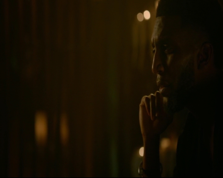 vampirediariesworld-dot-nl_TheOriginals5x04BetweenTheDevilAndTheDeepBlueSea01300.jpg vampirediariesworld-dot-nl_TheOriginals5x04BetweenTheDevilAndTheDeepBlueSea01300.jpg