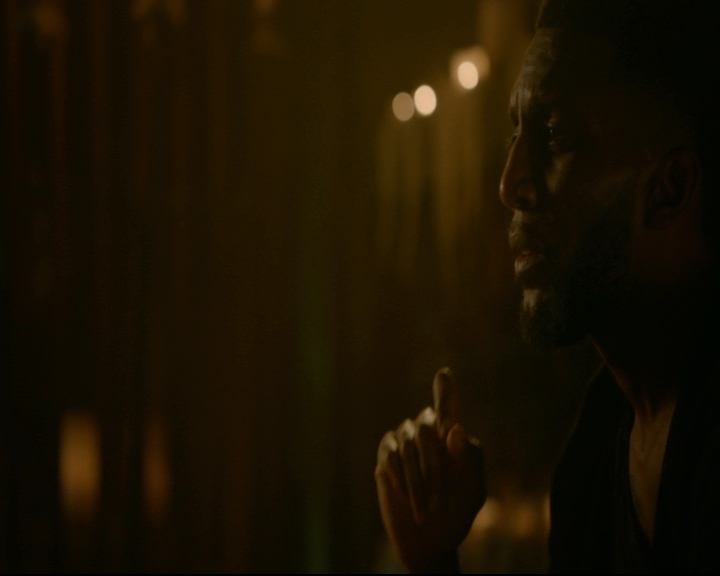 vampirediariesworld-dot-nl_TheOriginals5x04BetweenTheDevilAndTheDeepBlueSea01301.jpg