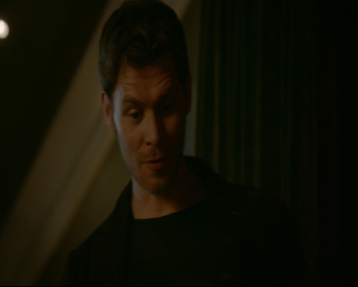 vampirediariesworld-dot-nl_TheOriginals5x05DontItJustBreakYourHeart00056.jpg vampirediariesworld-dot-nl_TheOriginals5x05DontItJustBreakYourHeart00056.jpg