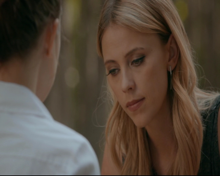 vampirediariesworld-dot-nl_TheOriginals5x05DontItJustBreakYourHeart01615.jpg